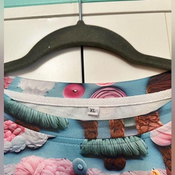 Festive Santa and Tree Christmas Holiday Sweater Sz XL NEW! - Picture 3 of 4